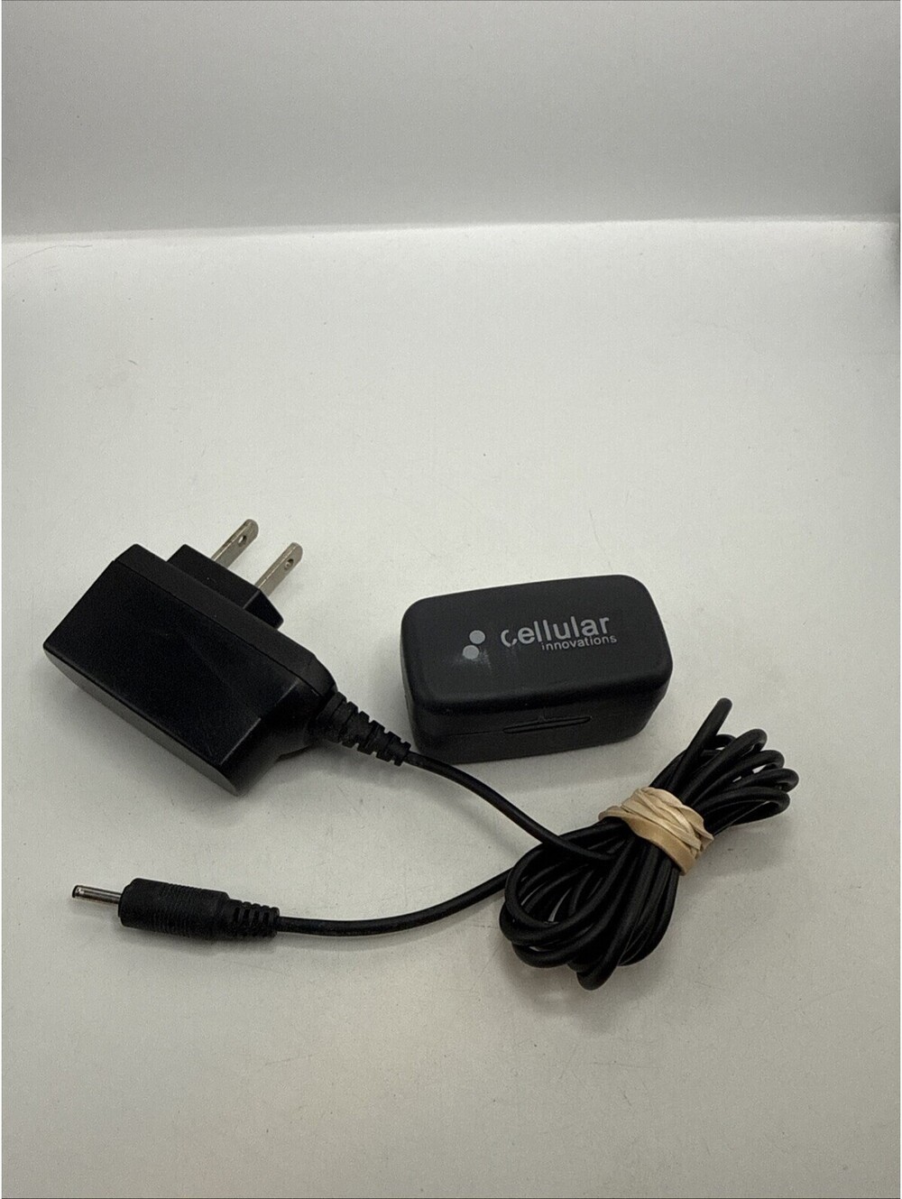 Vintage Cellularline Bluetooth Mono Headset Wireless Earpiece W/ Wall Charger